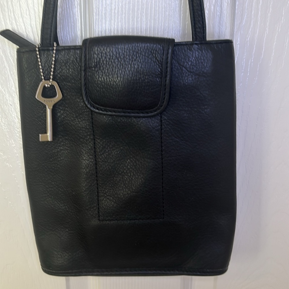 Fossil Black Leather Dual-strap Handle Shoulder Bag W/Fold-over Phone Pocket Zip